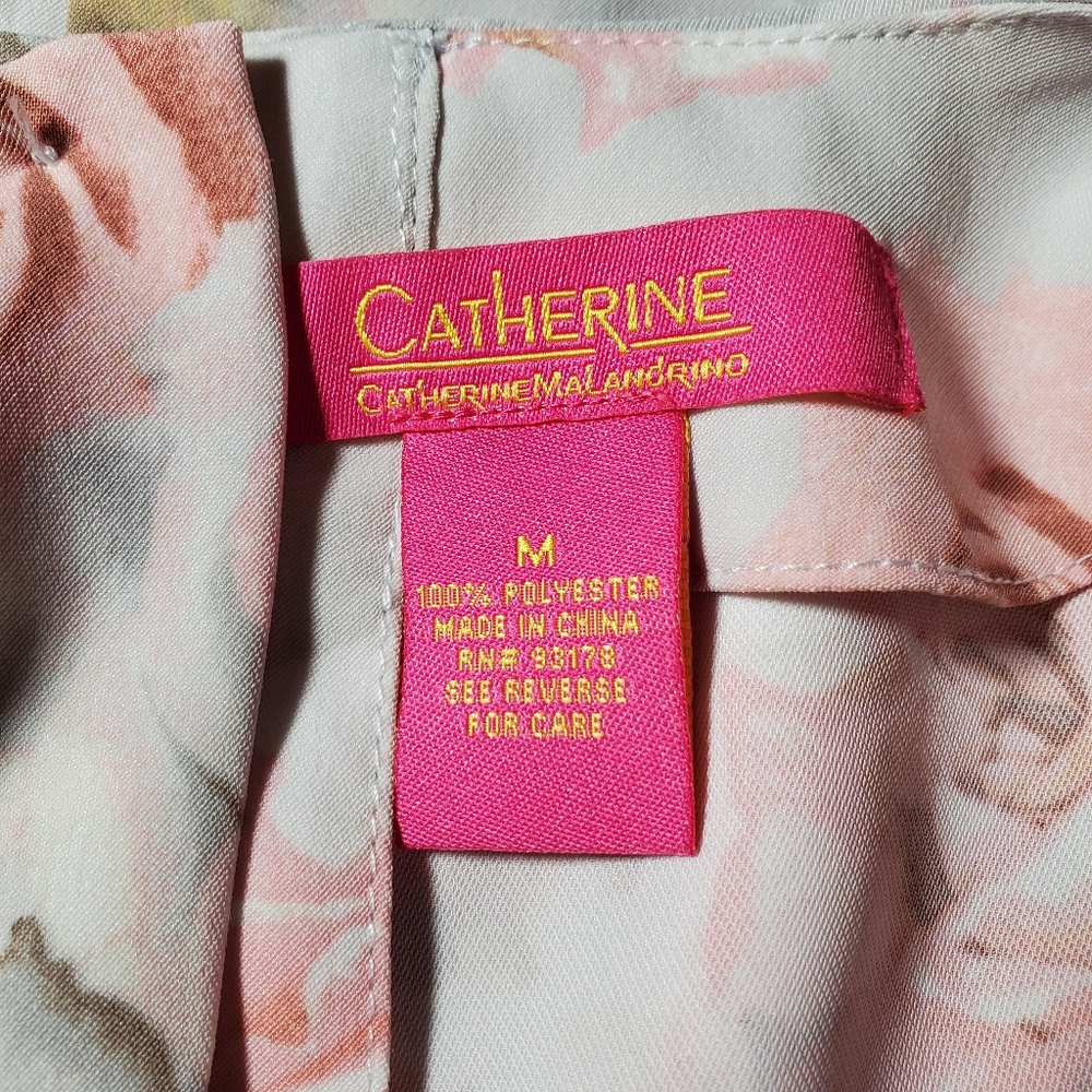 💥Just In💥 Catherine's Button-Back Medium - Picture 6 of 6